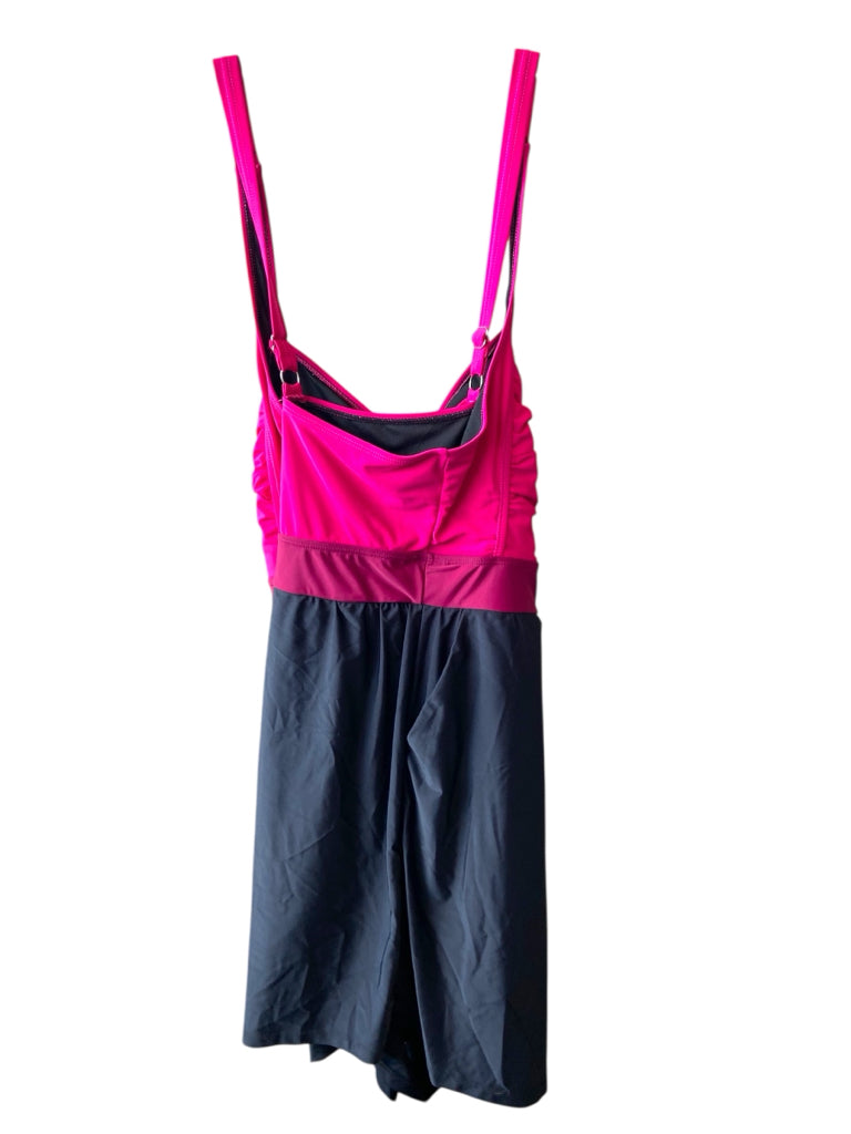 BLOOMCHIC Size 22/24 SWIMSUIT W