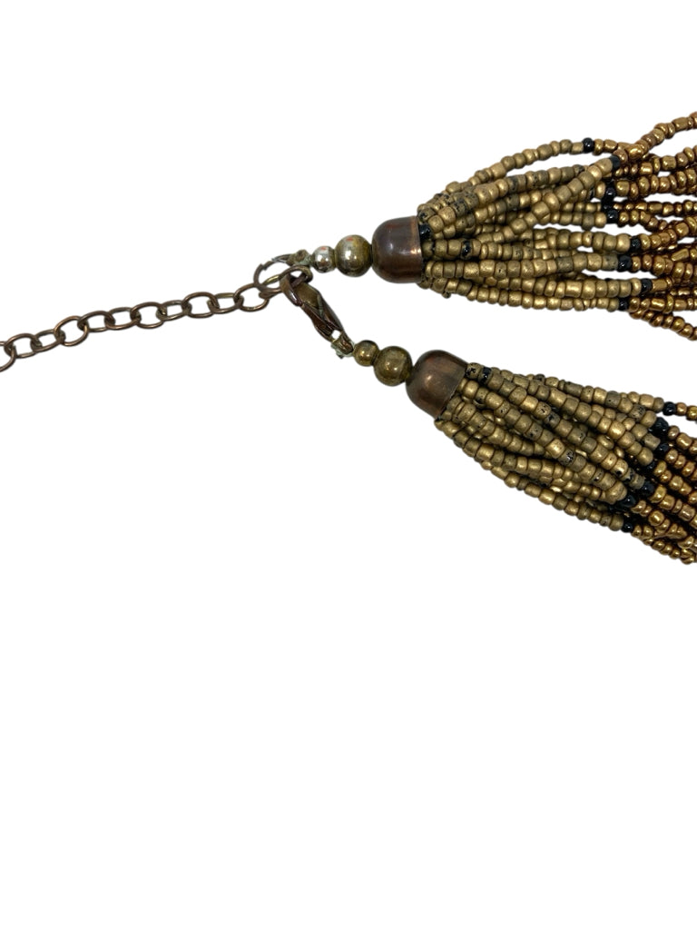 NECKLACE W