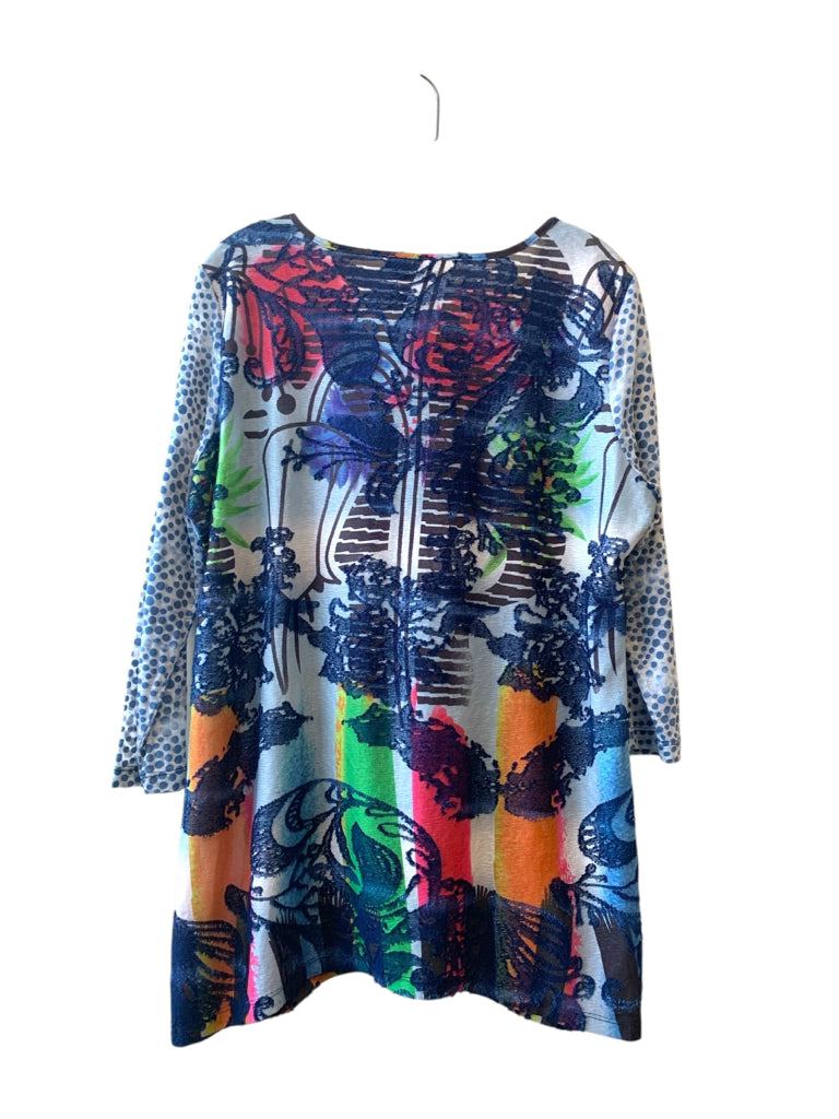 ALI MILES  large TOP W