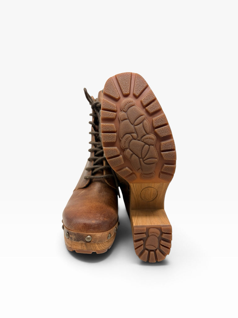 KORK-EASE Size 6 BOOTS W