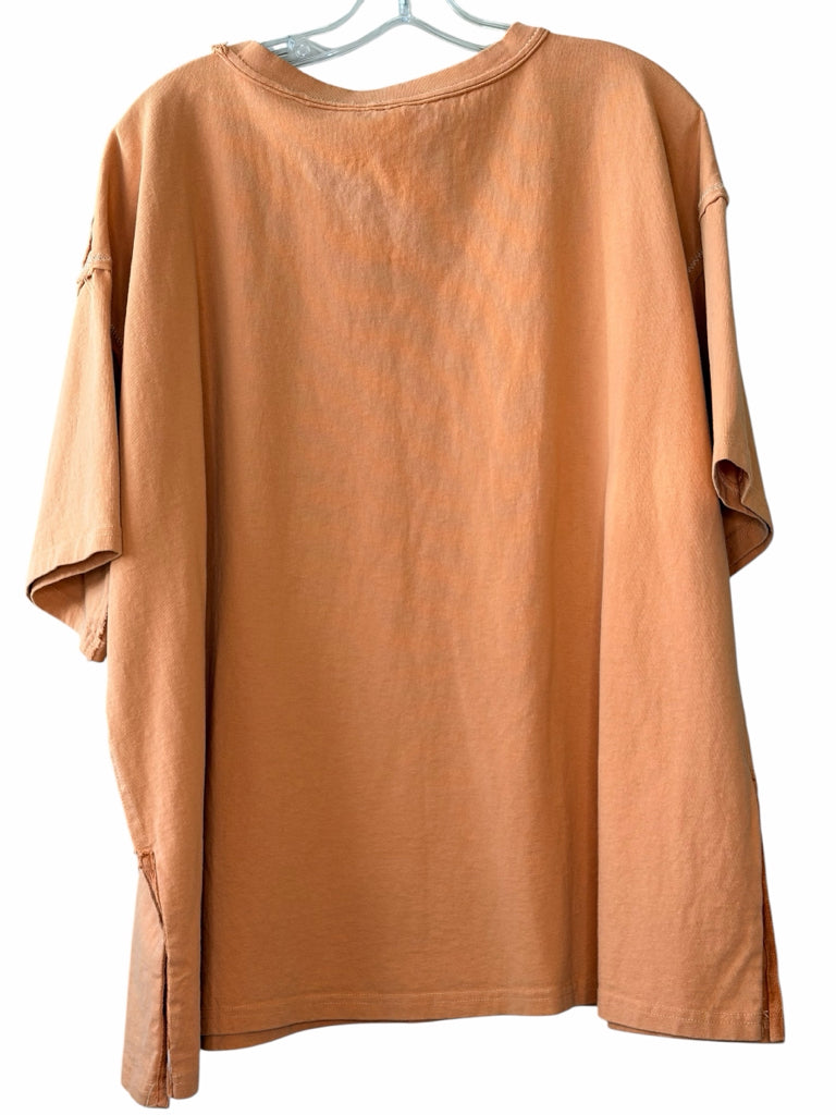 FANTASTIC FAWN Size medium TOP  W