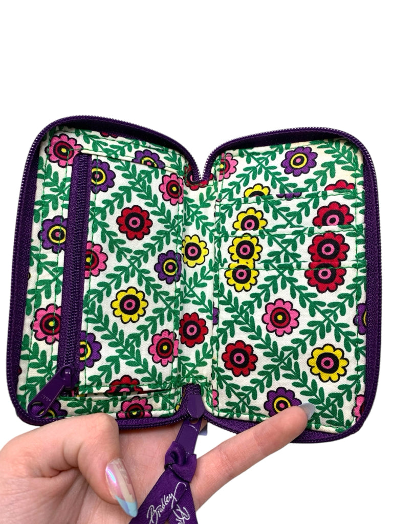 VERA BRADLEY  small WRISTLET