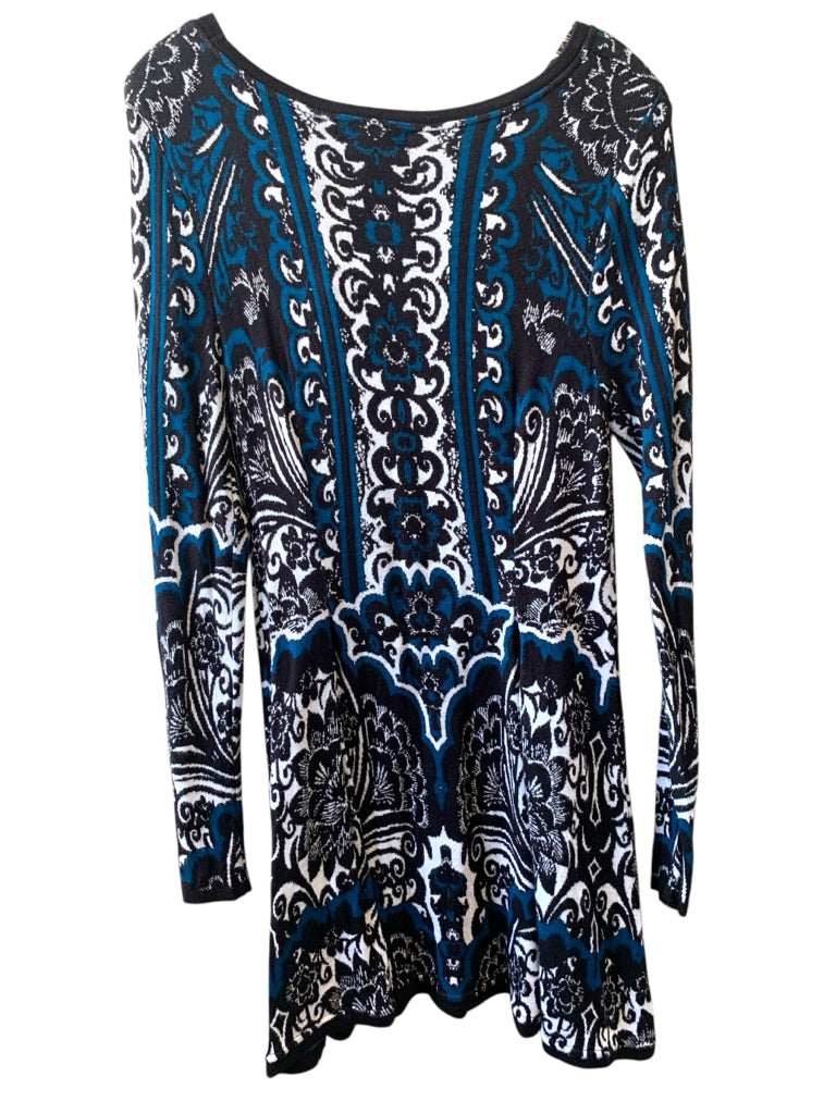 STYLE & CO  medium DRESS W