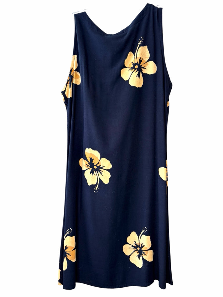 PEPPERMINT BAY Size medium DRESS W