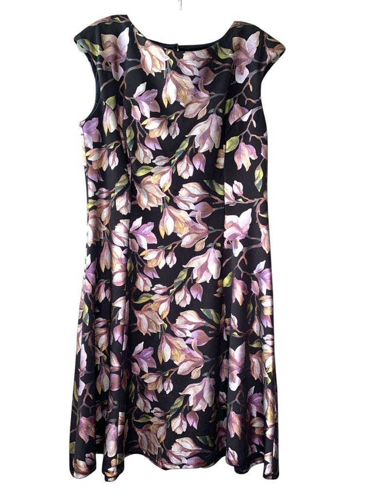 LUXOLOGY Size large DRESS W