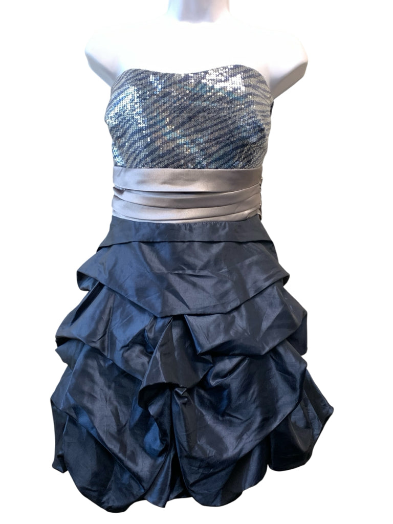 TRIXXI  9 FORMAL W