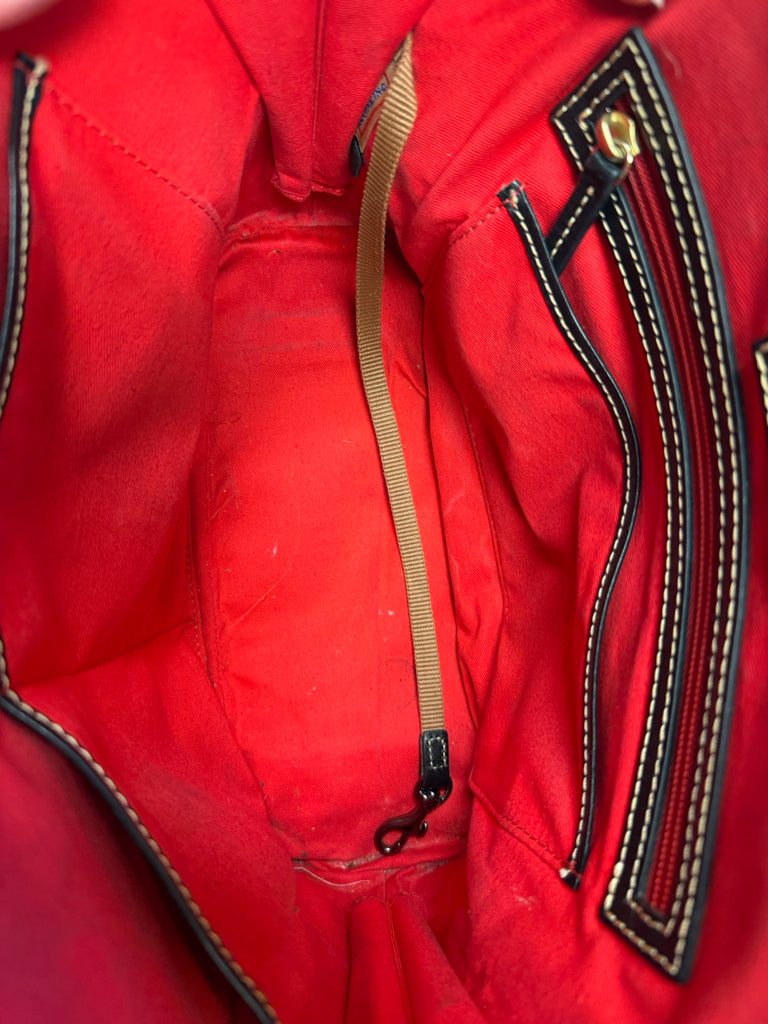 DOONEY & BOURKE Size medium HAND BAG