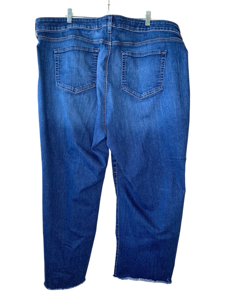 TALBOTS  24W SHORT W