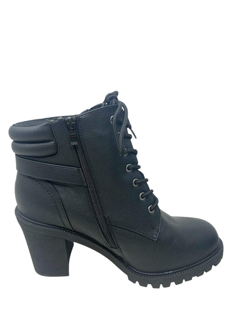 TORRID  12W BOOTIE W