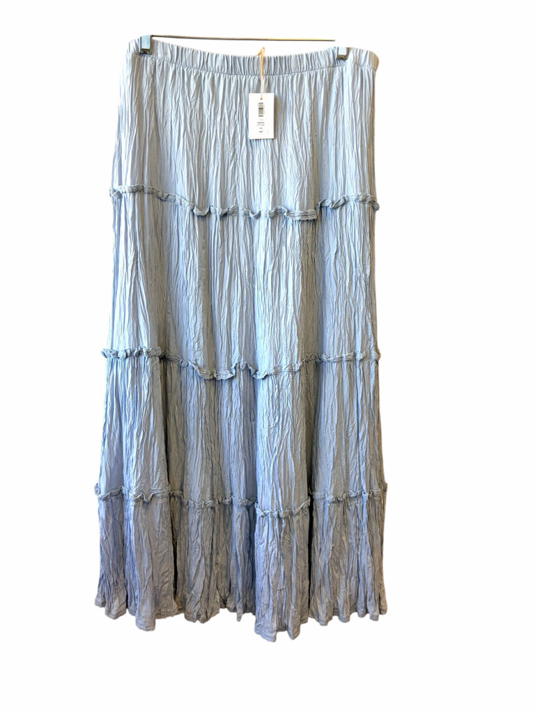 LITTLE MOON Size large SKIRT W