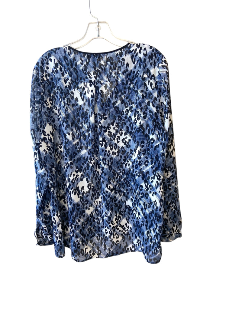 CABI Size large BLOUSE W