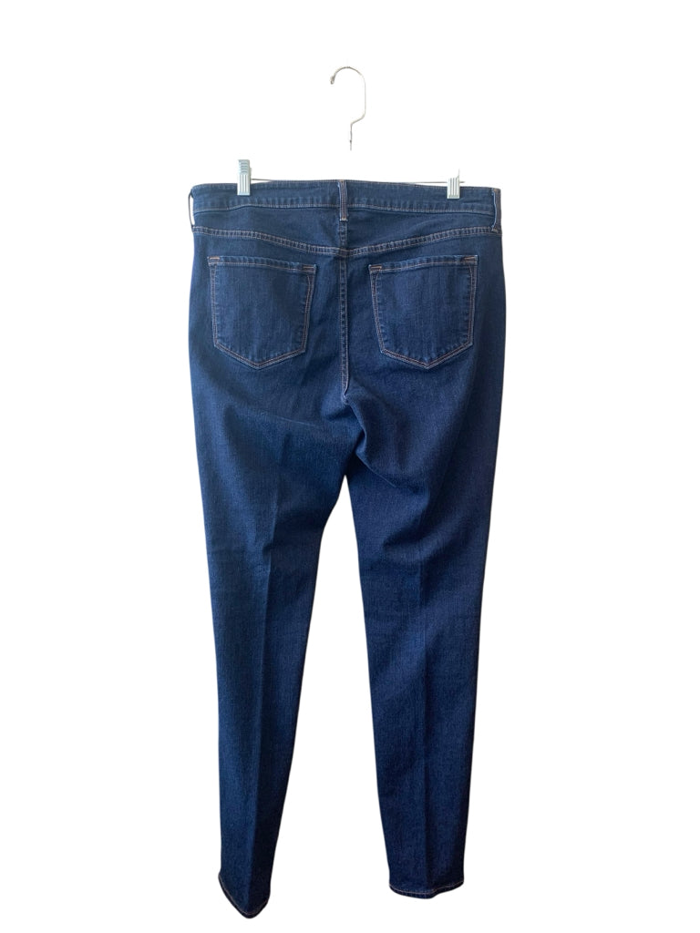 OLD NAVY  14 JEANS W