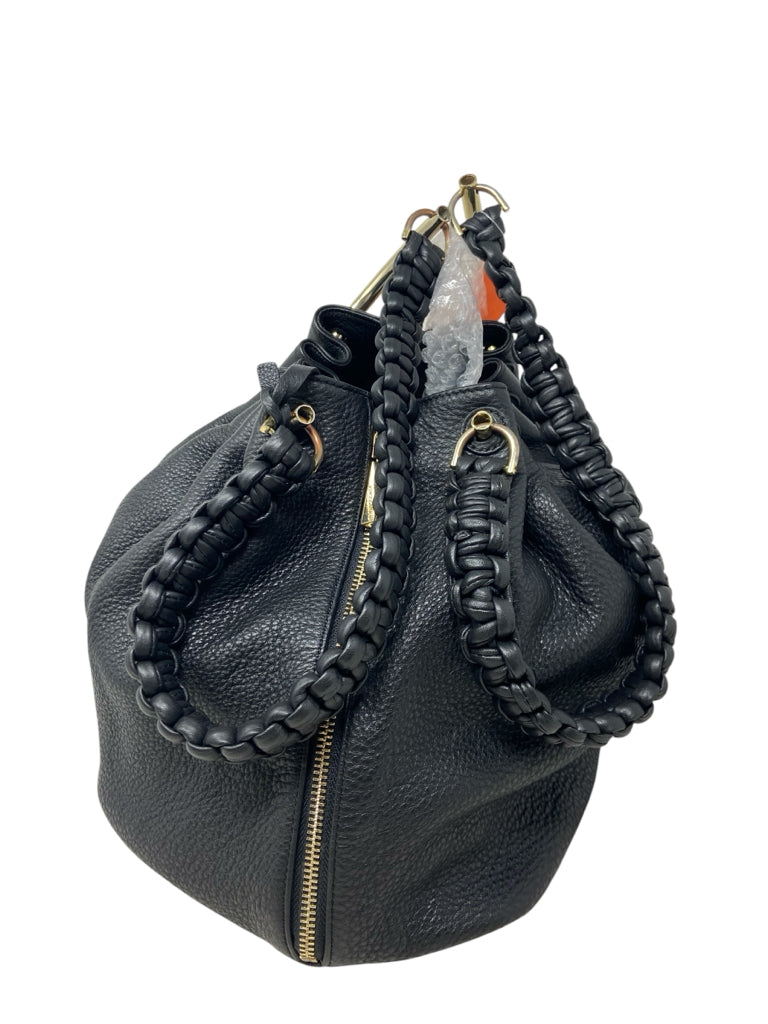 VINCE CAMUTO Size large PURSE W