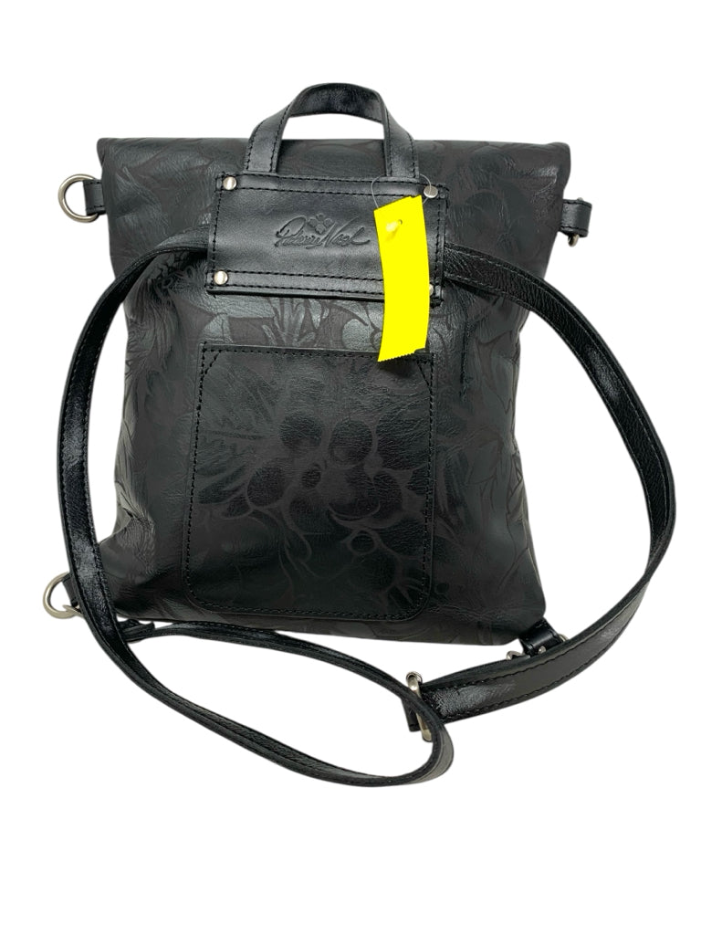 PATRICIA NASH  medium BACK PAC