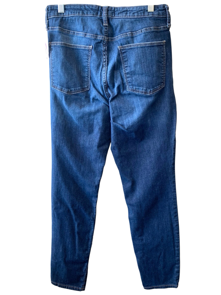 UNIVERSAL THREADS  10 JEANS W