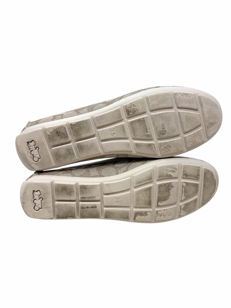 COACH Size 7.5 LOAFER W