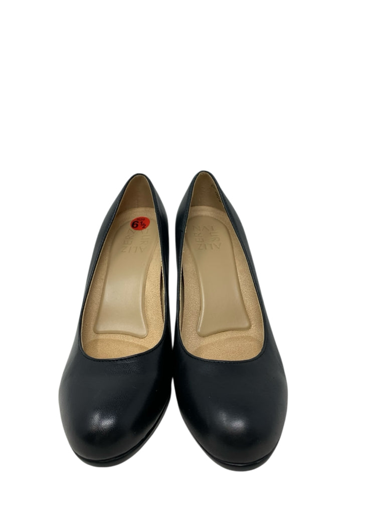 NATURALIZER  6.5 HEEL W