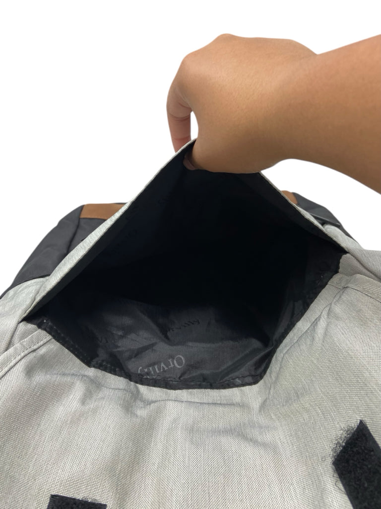 ORVILLY Size large BACK PAC