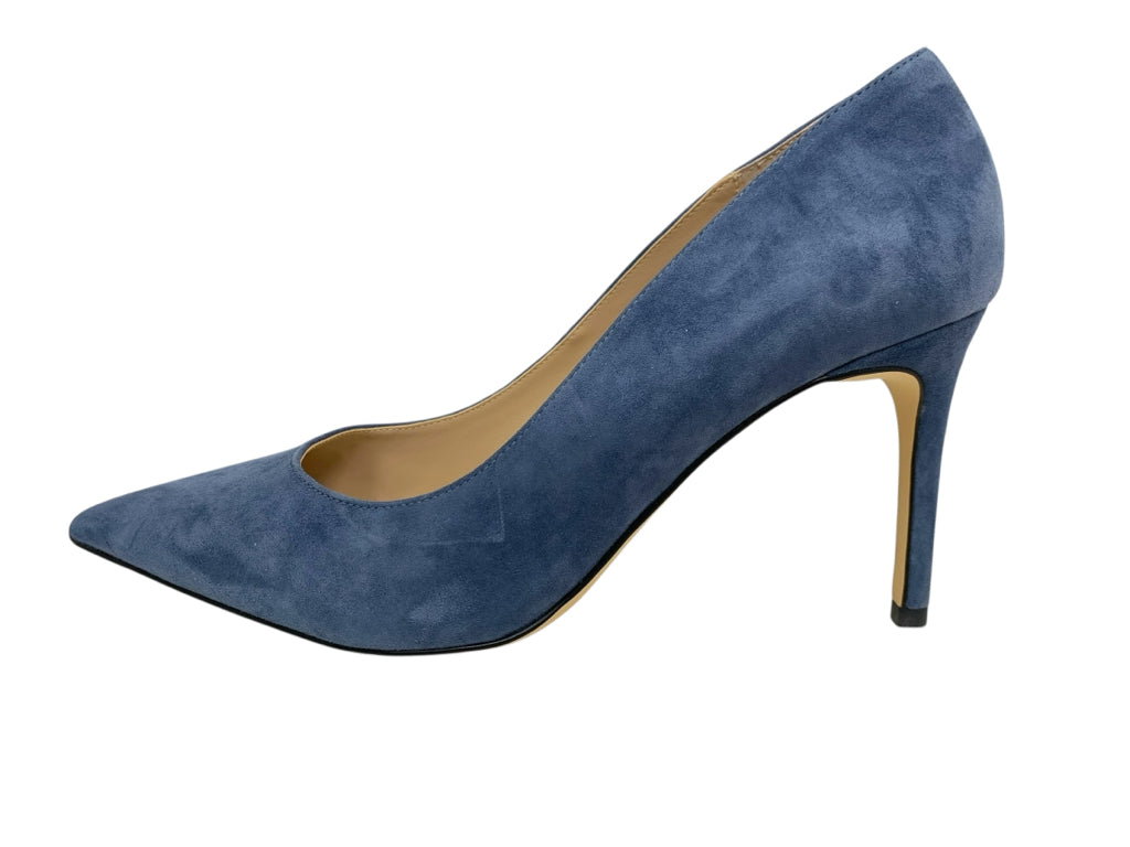 WHITE HOUSE BLACK MARKET  9 HEEL W