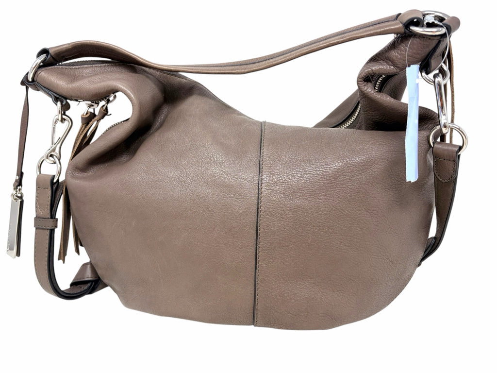 VINCE CAMUTO Size large PURSE W