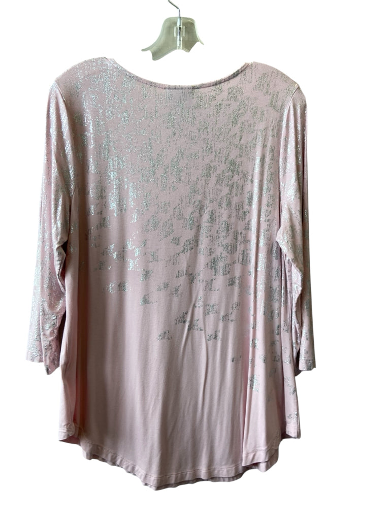 JM COLLECTION Size medium TOP W