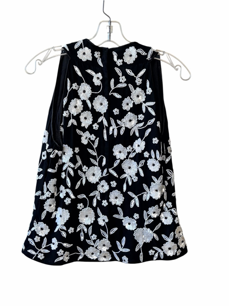 JKARA Size large TOP W