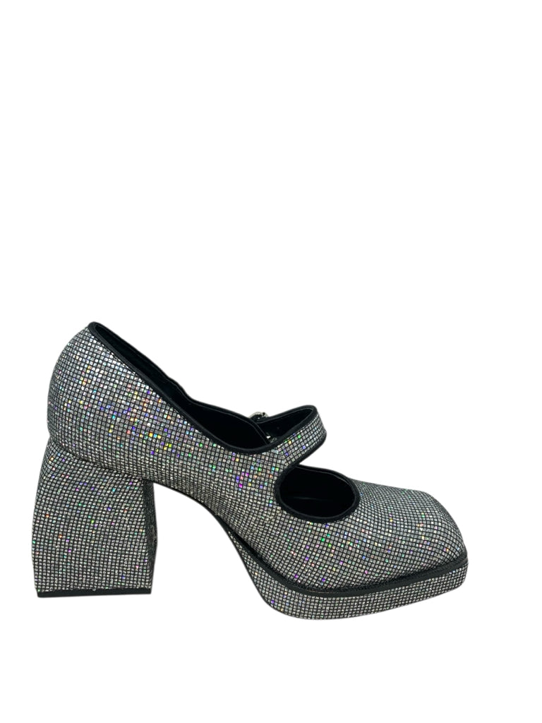 GB  8.5 HEEL W