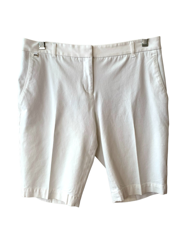 WHITE HOUSE BLACK MARKET  6 SHORT W