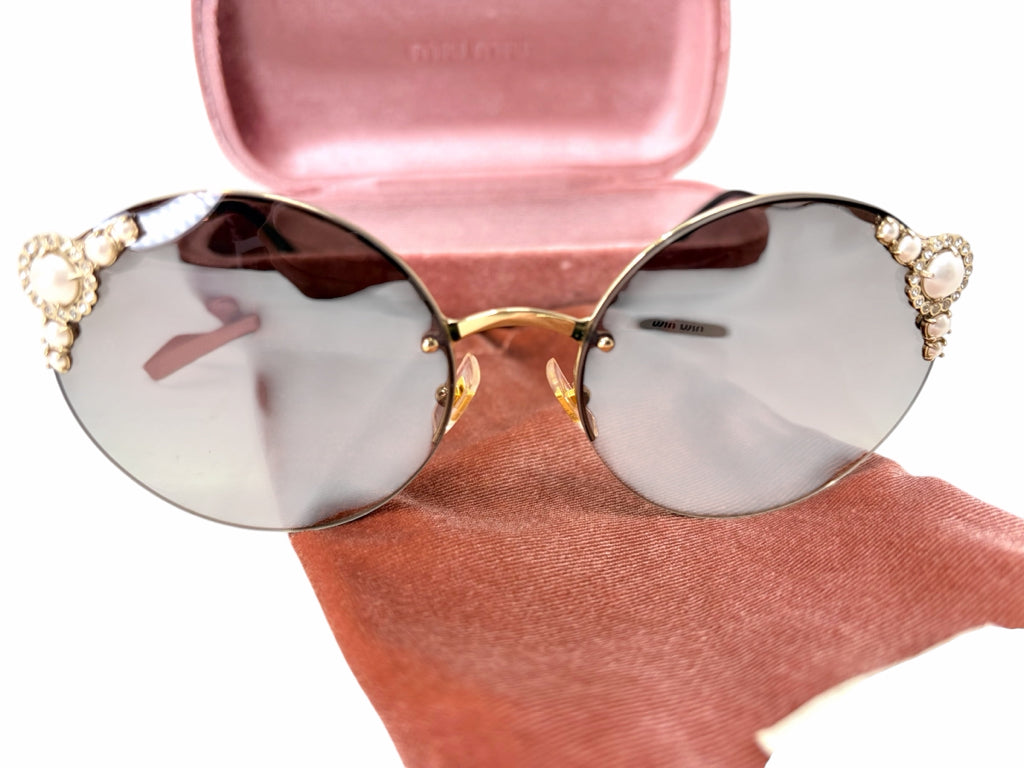 MIU MIU Size OSFM SUNGLASSES