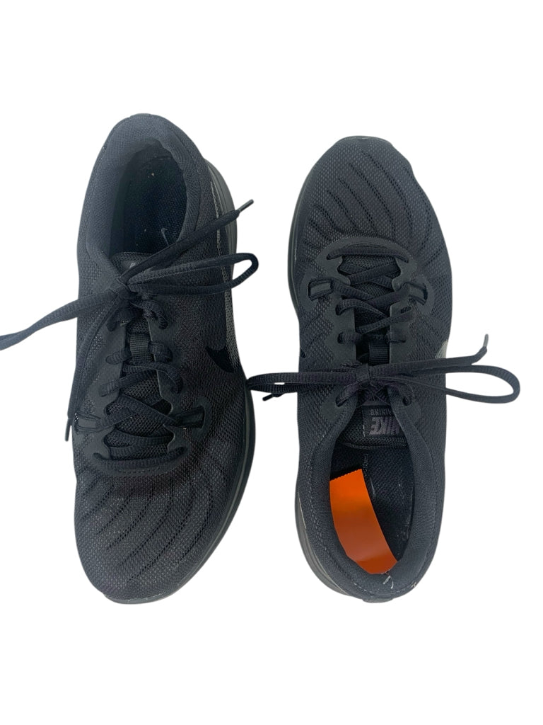 NIKE  9.5 SNEAKERS W