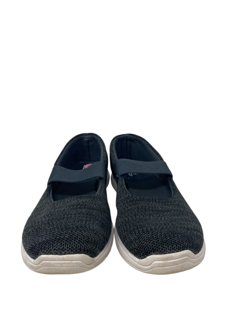 CRANE Size 9 SHOES W