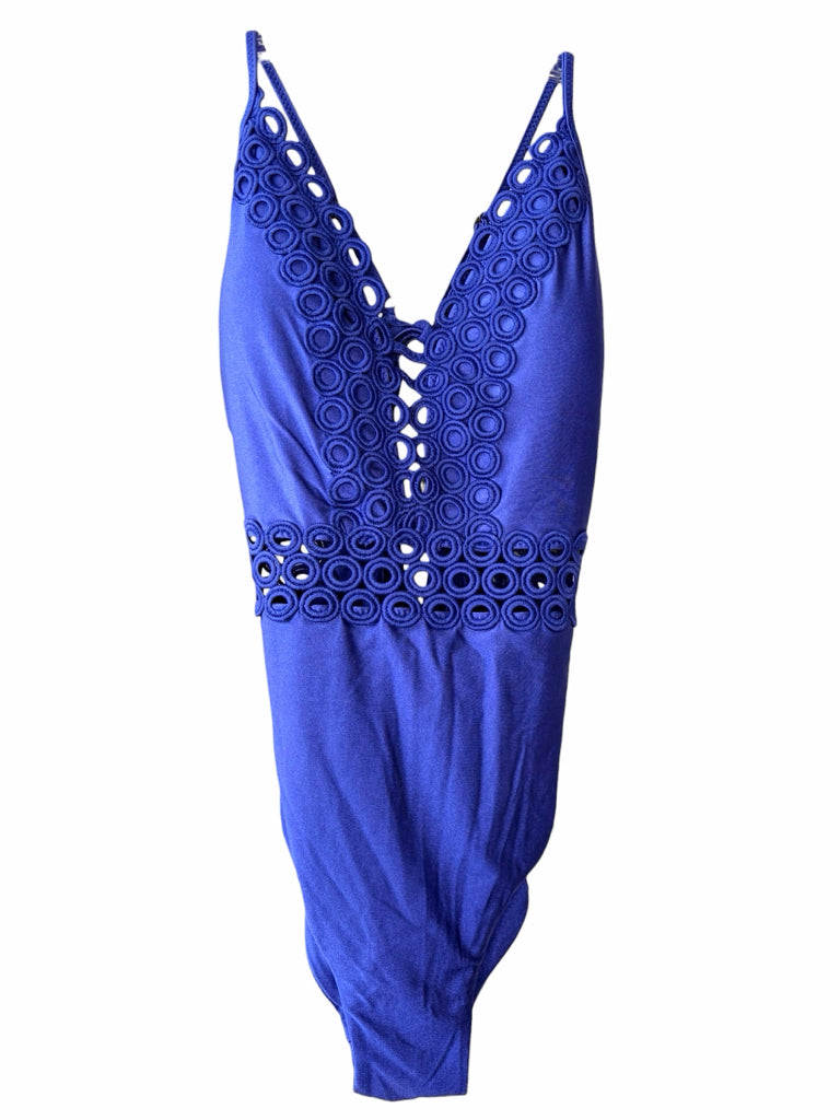 Size large SWIMSUIT W