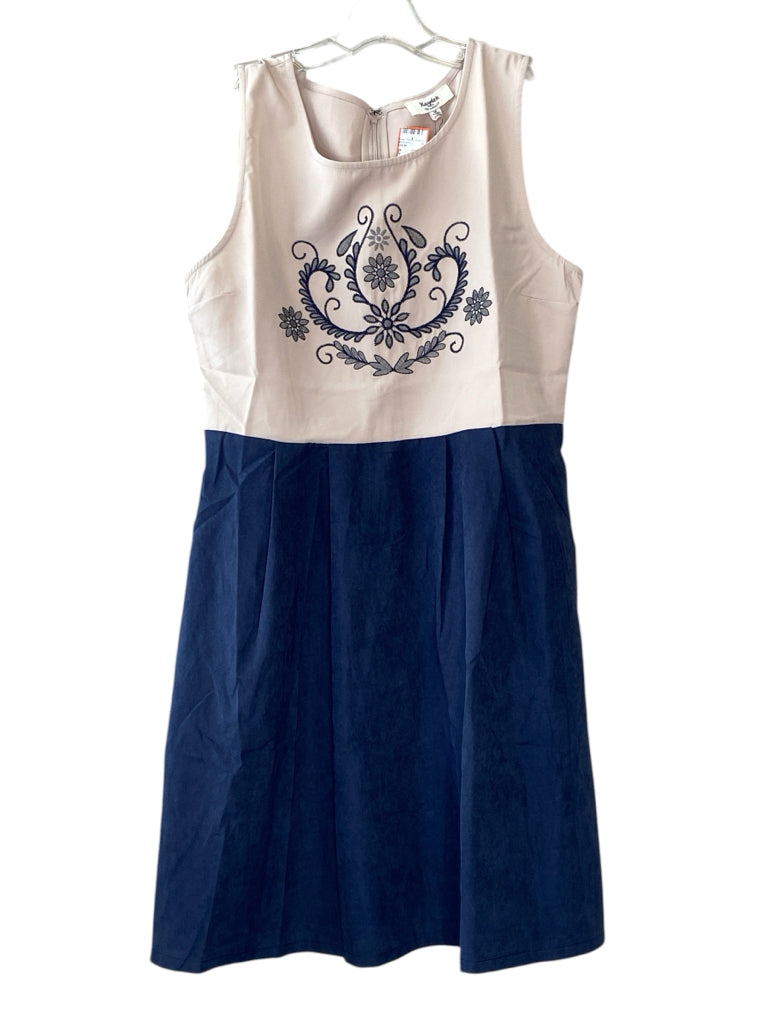 HAYDEN  LA Size medium DRESS W