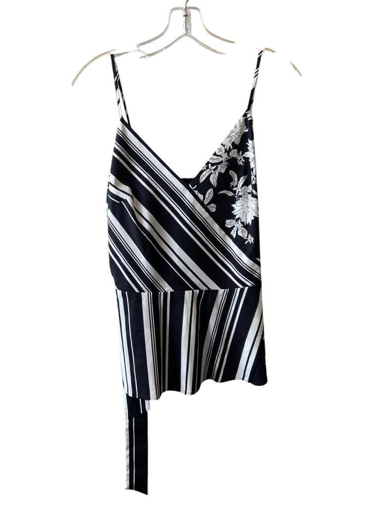WHITE HOUSE BLACK MARKET Size medium TANK W