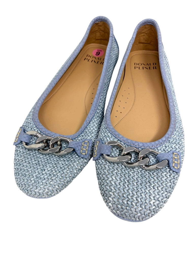 DONALD J PLINER Size 9 FLAT W