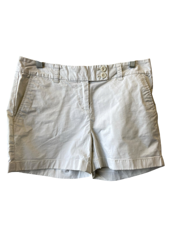 VINEYARD VINES Size 2 SHORT W
