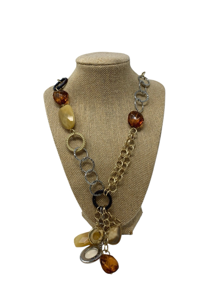 CHICO'S  ALL NECKLACE W