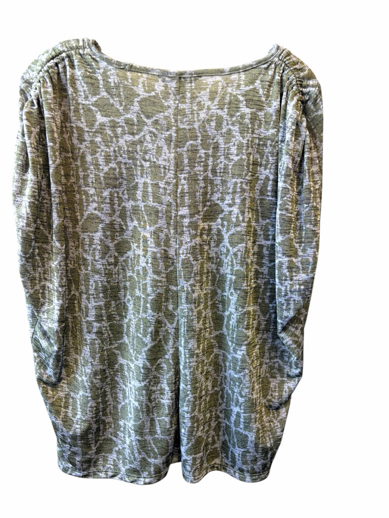 SIMPLY VERA Size large TOPW