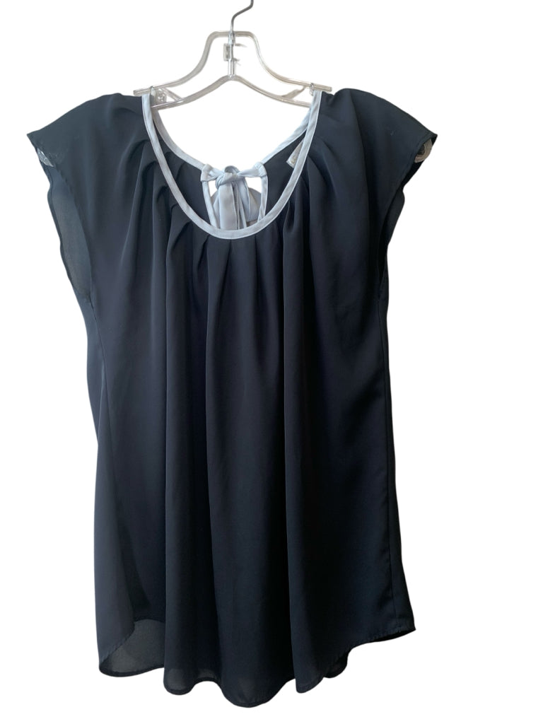 LAUREN CONRAD  medium TOP  W