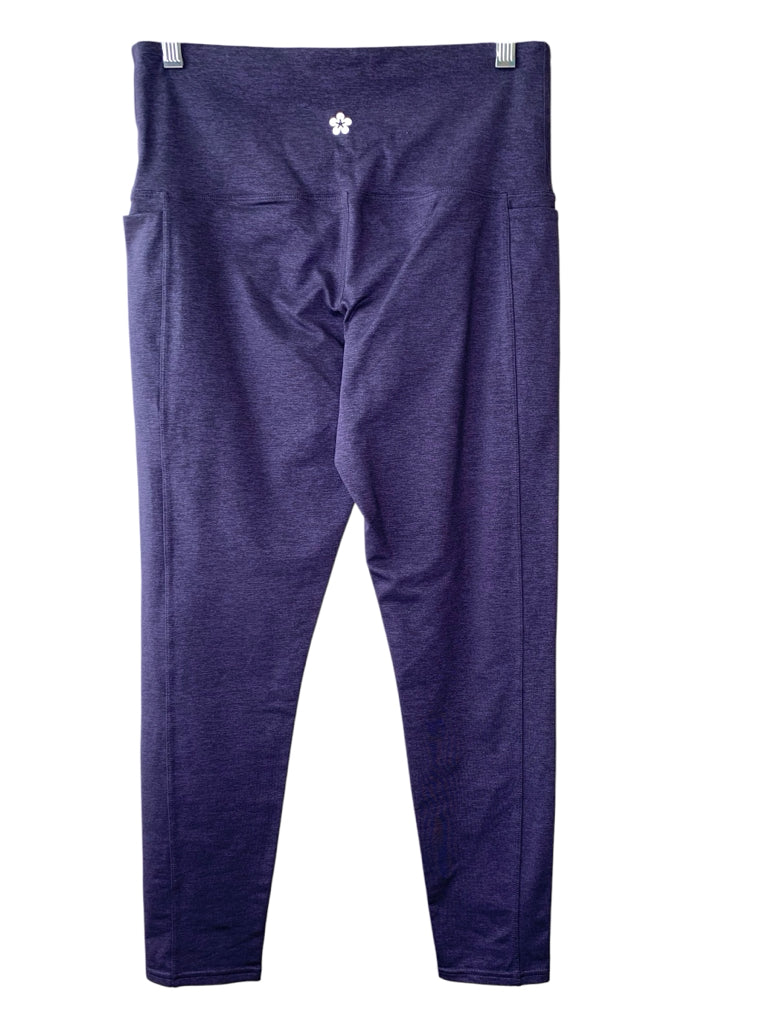 TUFF ATHLETICS Size medium GYM W