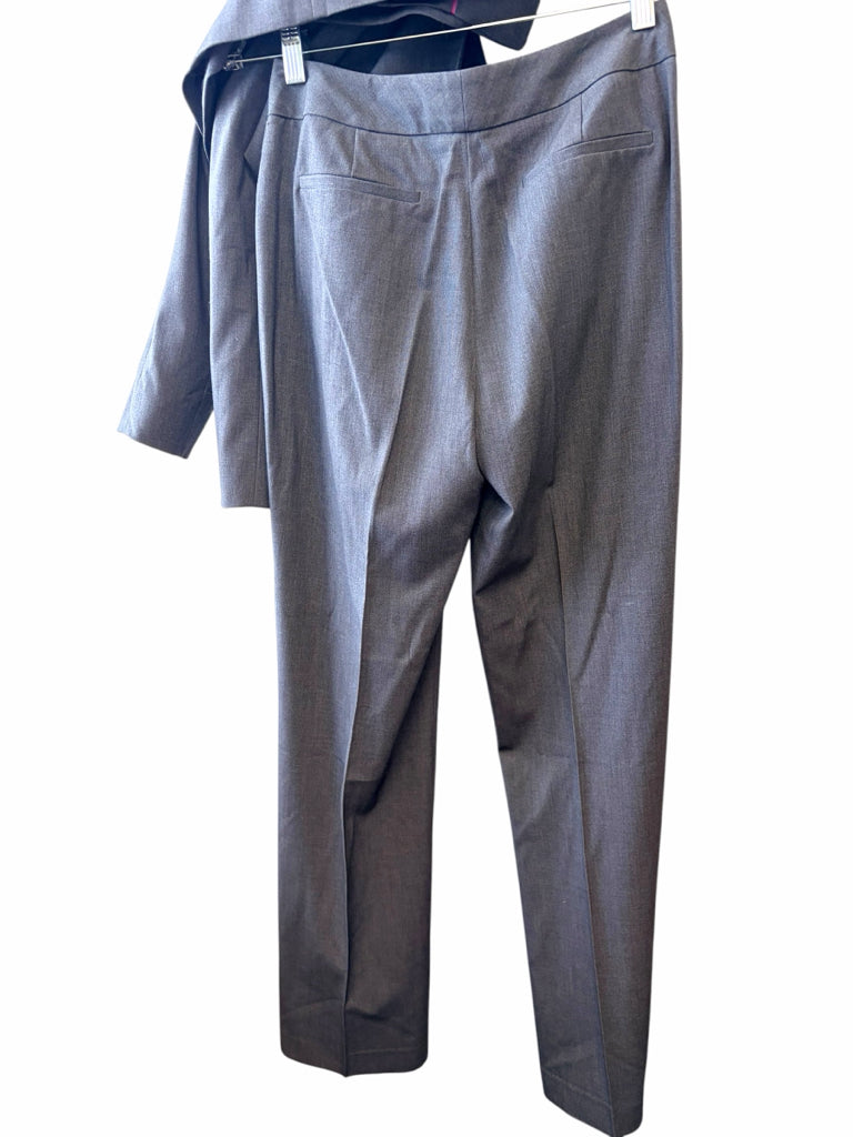 CALVIN KLEIN Size 2 PT SUIT W