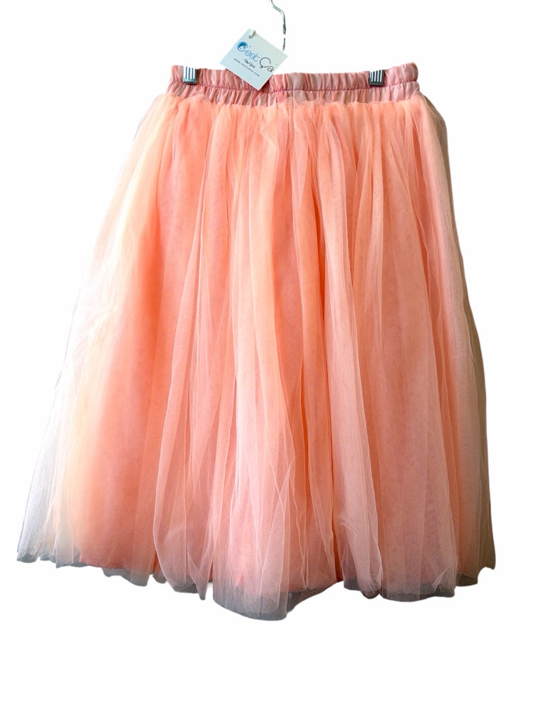 CEST CA NY Size small SKIRT W