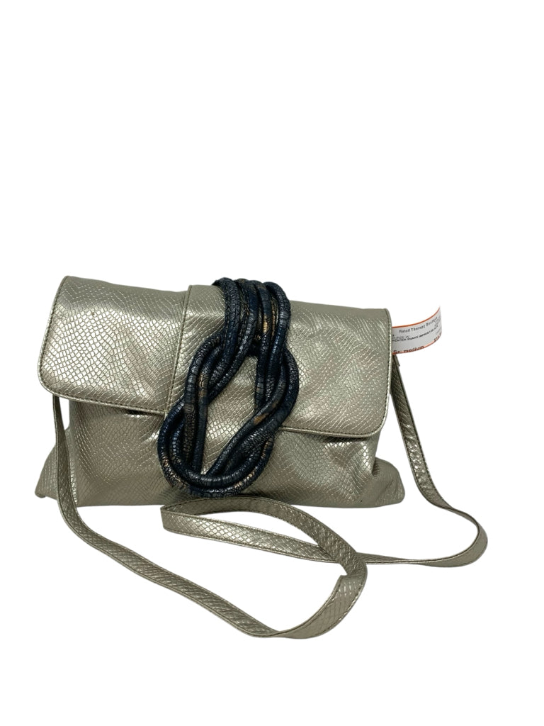 CHICO'S  medium PURSE W