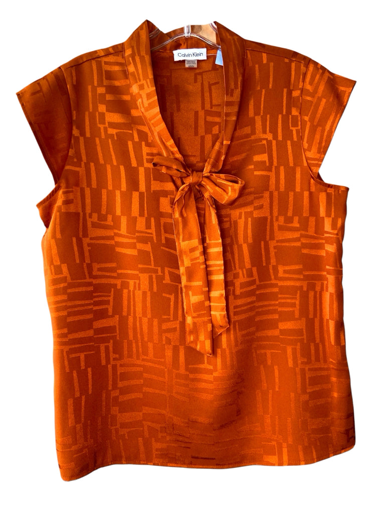 CALVIN KLEIN Size medium TOP W