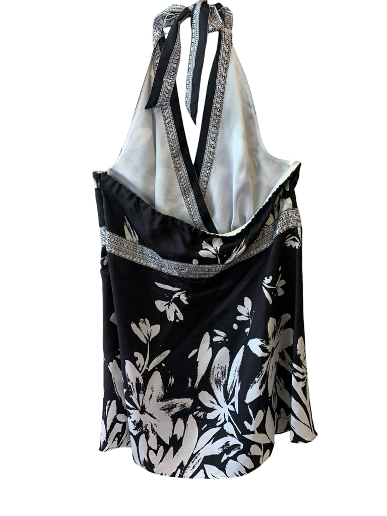 WHITE HOUSE BLACK MARKET  medium HALTER TOP