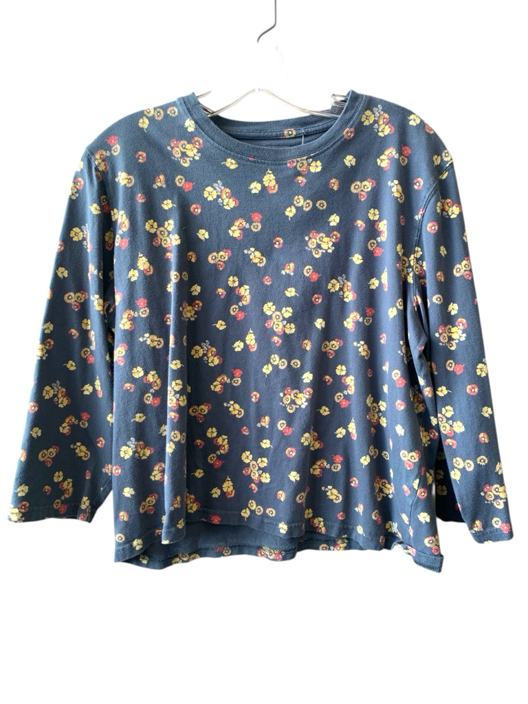 LL BEAN  medium TOP  W