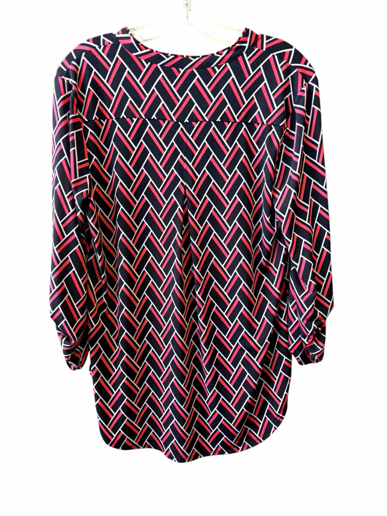 EST 1946 Size medium TOP  W
