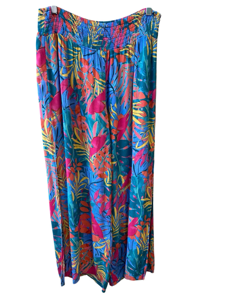 KONA SOL Size large COVER UP W