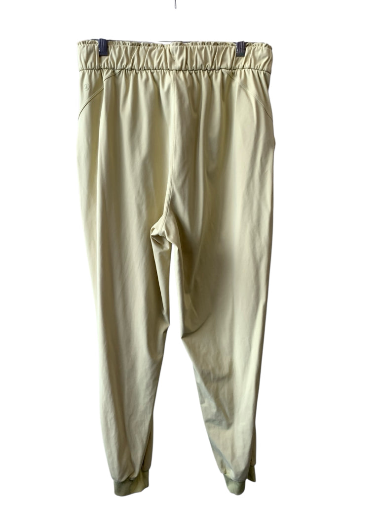 LULULEMON  medium GYM W