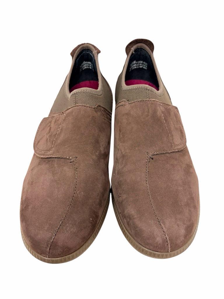 MUNRO Size 10W SHOES W